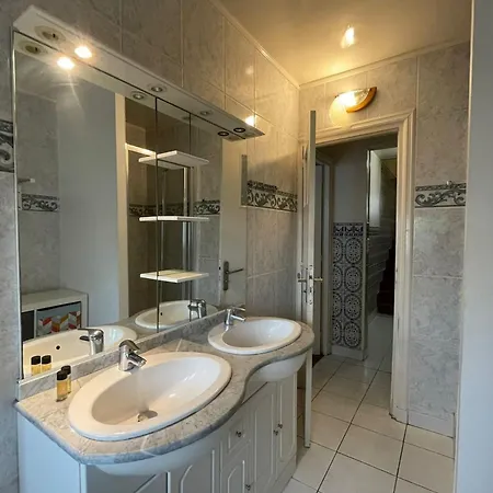 Holiday home La Vallee 6 Bedroom House *